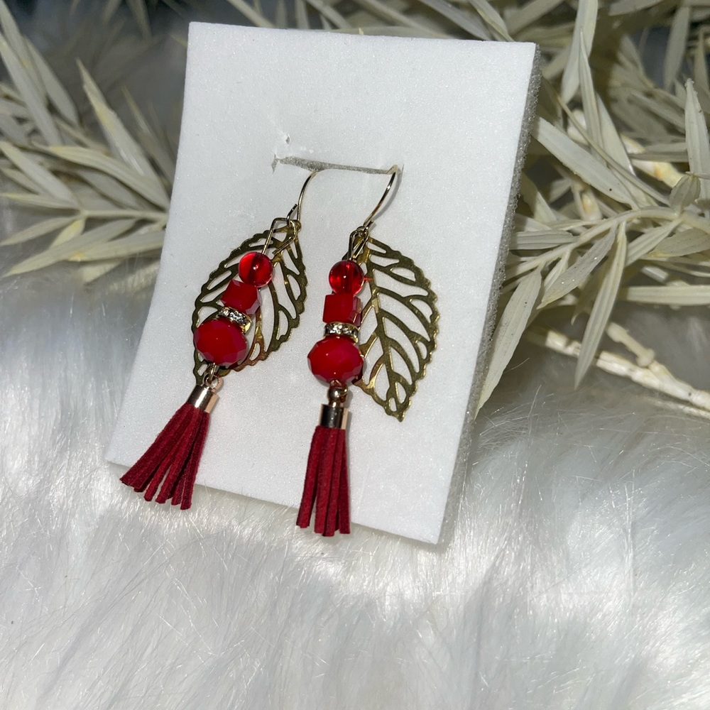 Hey lady if you love earring check this one handmade by me they are no brand.